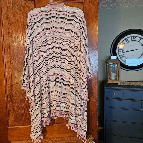 WHBM Fringe Cardigan Shawl Size L White With Stripes Purple Burgundy - Picture 5 of 6